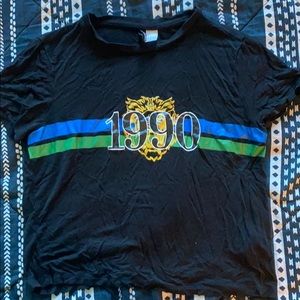 Cropped black logo tee